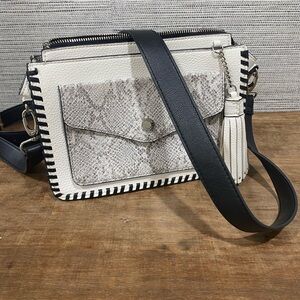 Steve Madden Crossbody